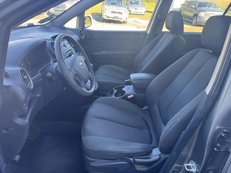 Kia Rondo 4dr Wgn Auto LX w/3rd Row 2009