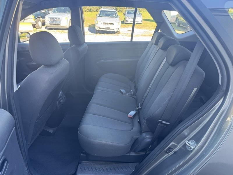 Kia Rondo 4dr Wgn Auto LX w/3rd Row 2009