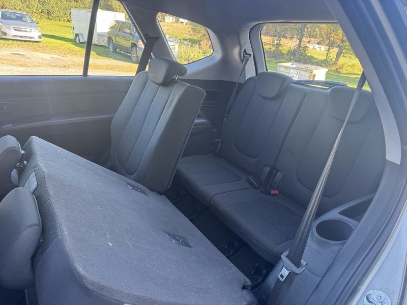 Kia Rondo 4dr Wgn Auto LX w/3rd Row 2009