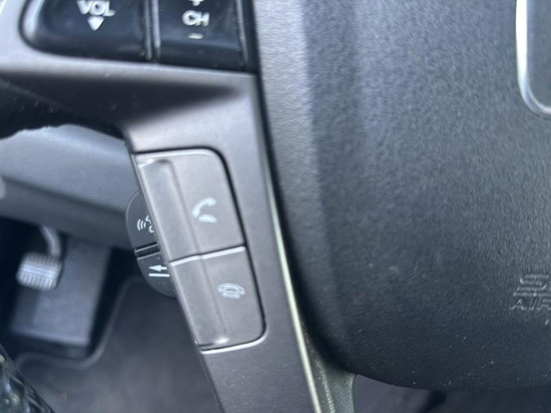 Honda Pilot Touring 4WD with DVD 2013
