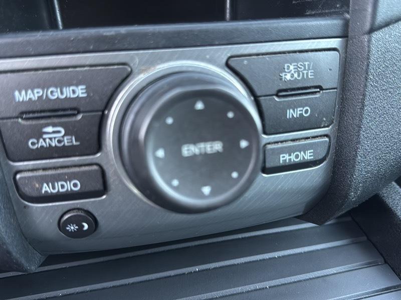 Honda Pilot Touring 4WD with DVD 2013