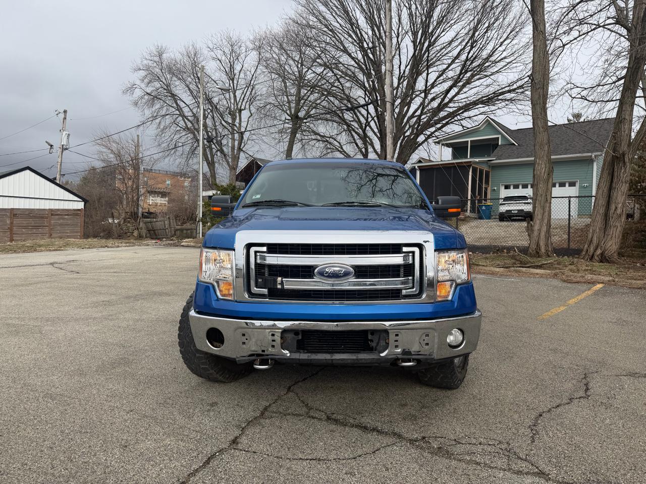 Ford F-150 XL SuperCrew 5.5-ft. Bed 4WD 2014