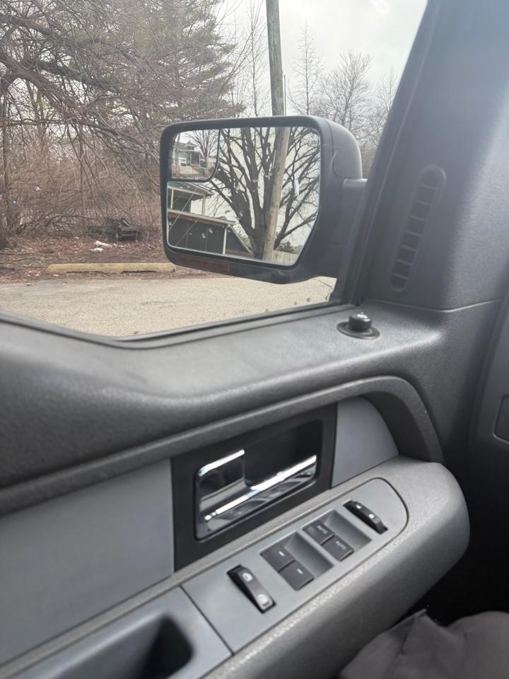 Ford F-150 XL SuperCrew 5.5-ft. Bed 4WD 2014