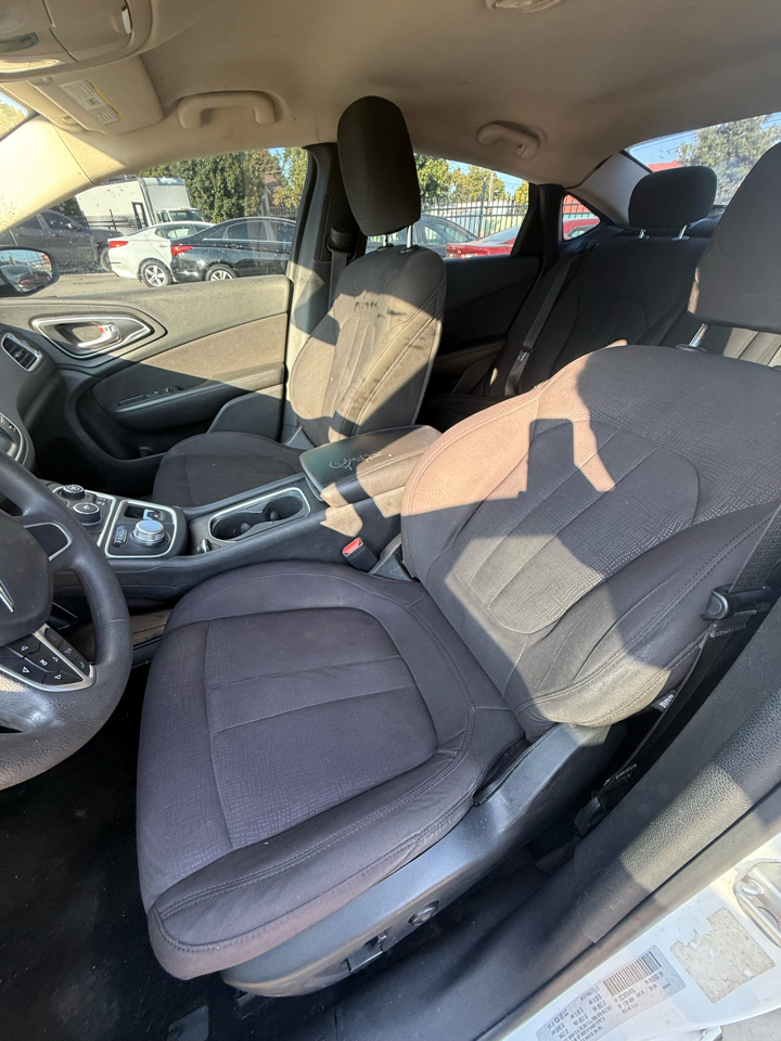 Chrysler 200 Limited 2016 Chrysler 200 Limited 2016