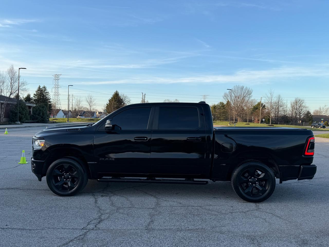RAM 1500 Big Horn Crew Cab SWB 4WD 2019