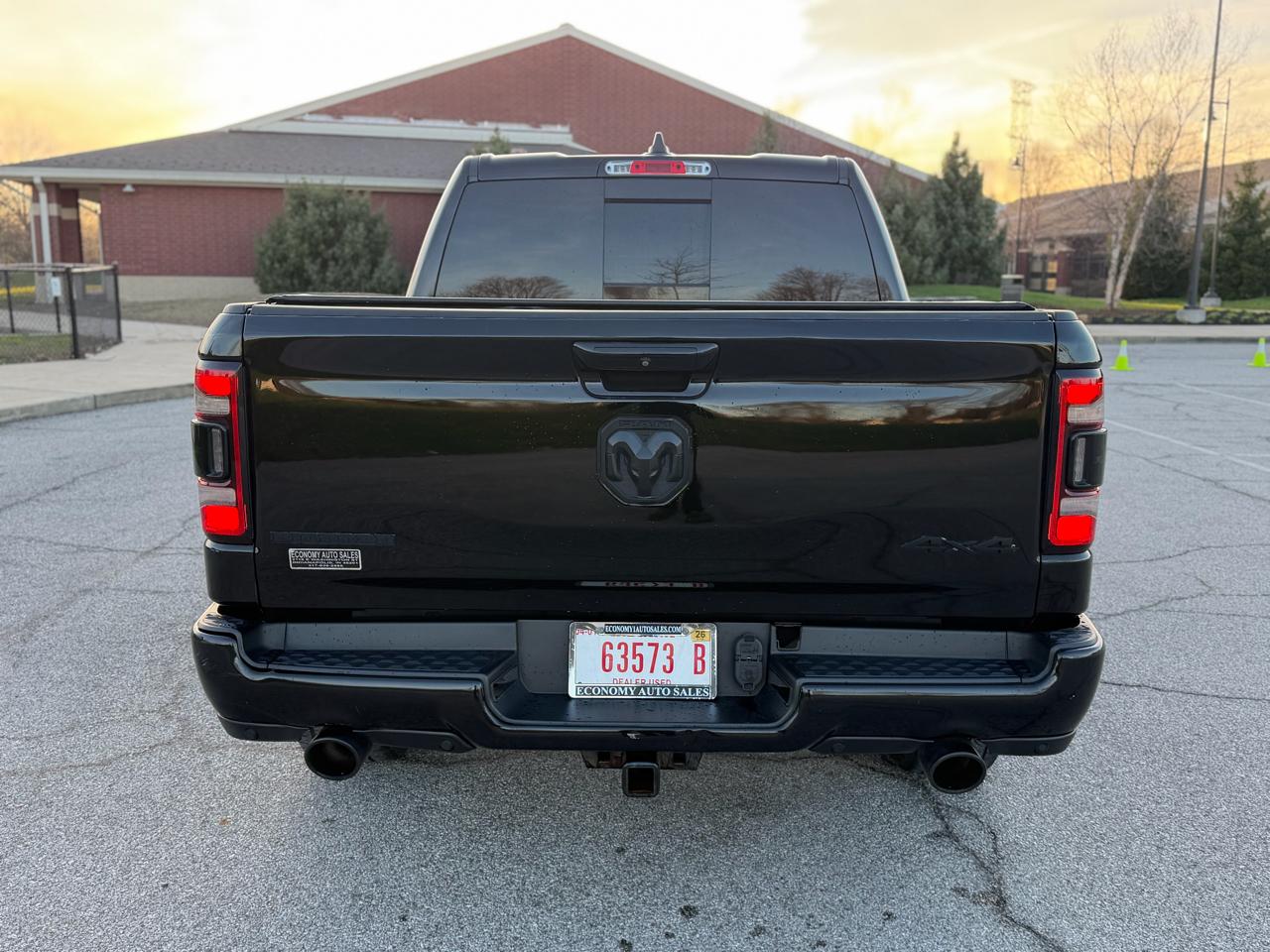 RAM 1500 Big Horn Crew Cab SWB 4WD 2019