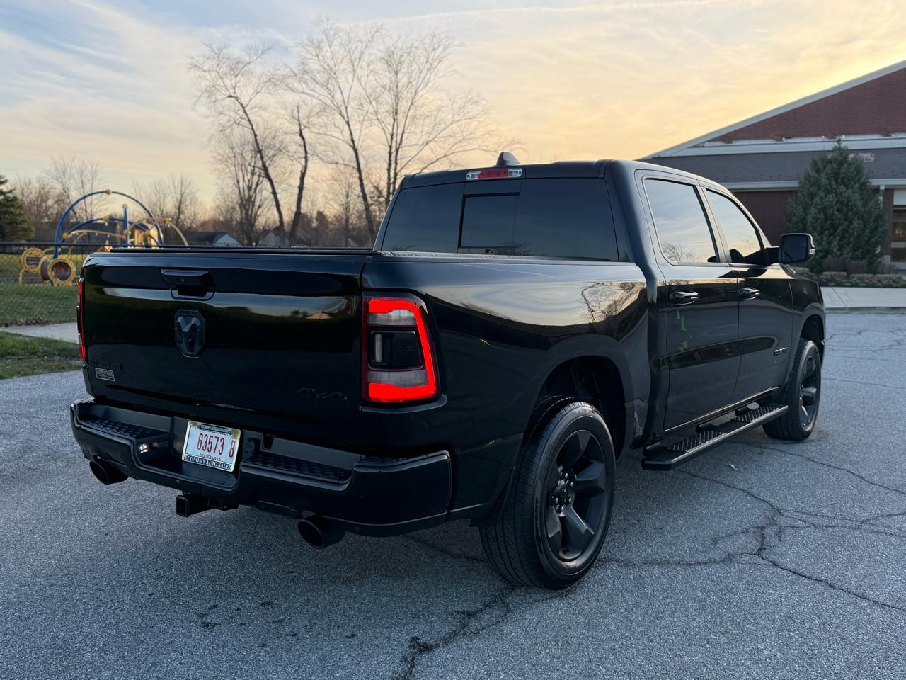 RAM 1500 Big Horn Crew Cab SWB 4WD 2019