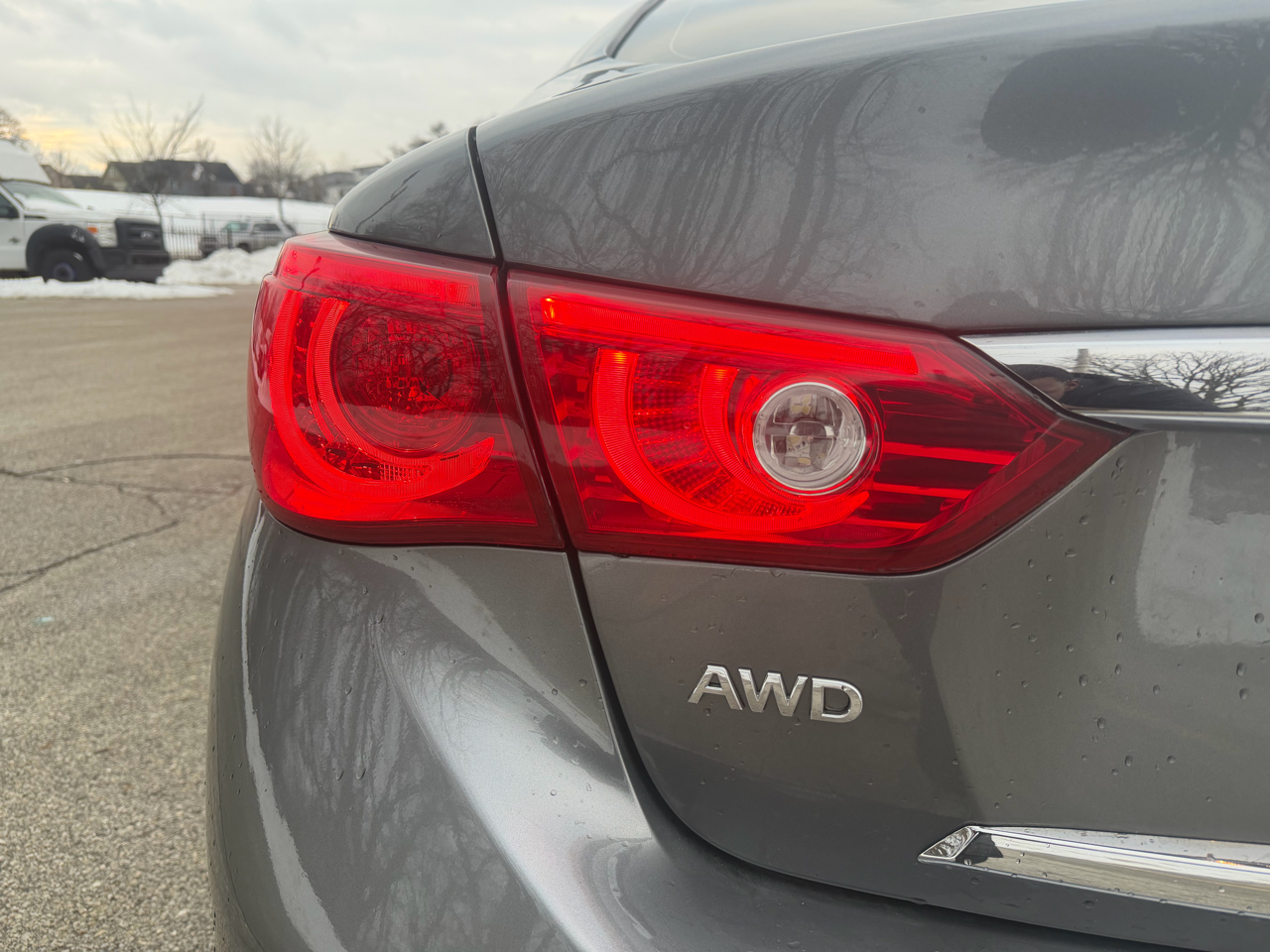 Infiniti Q50 Base AWD 2015