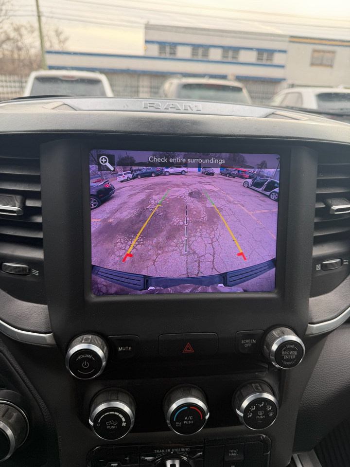 RAM 1500 Big Horn Crew Cab SWB 2WD 2021