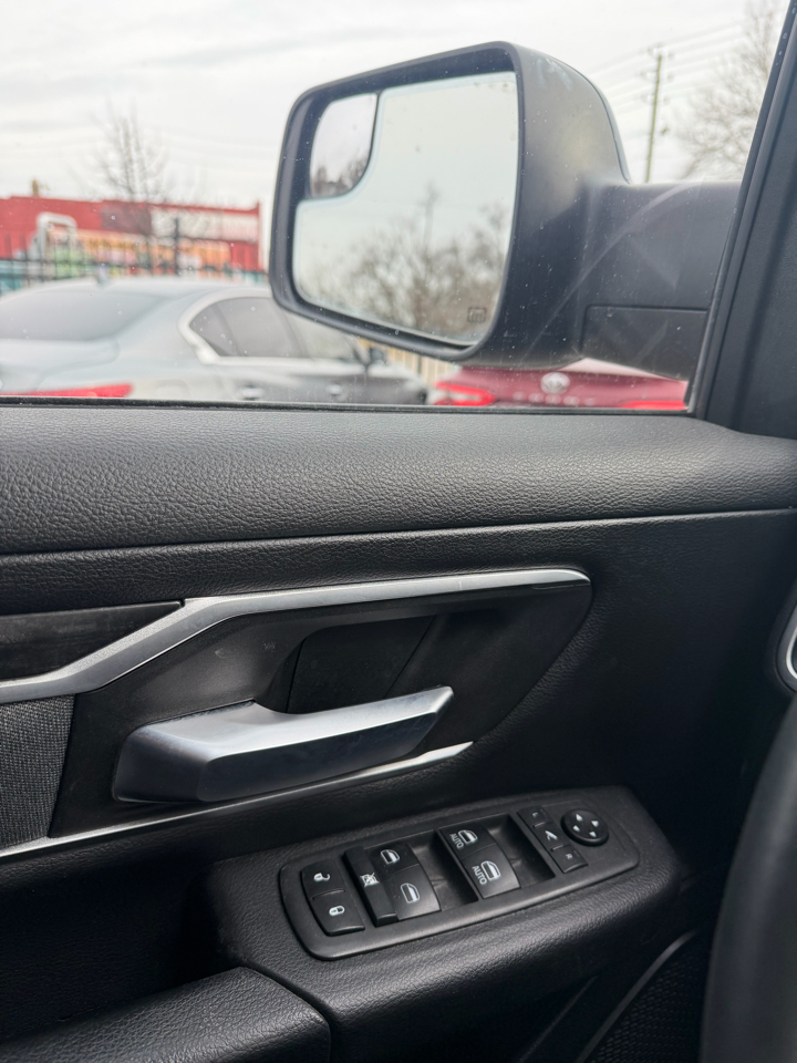 RAM 1500 Big Horn Crew Cab SWB 2WD 2021