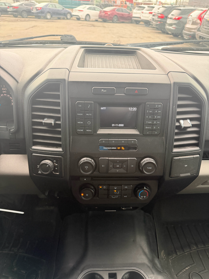 Ford F-150 XL SuperCab 8-ft. Bed 4WD 2015