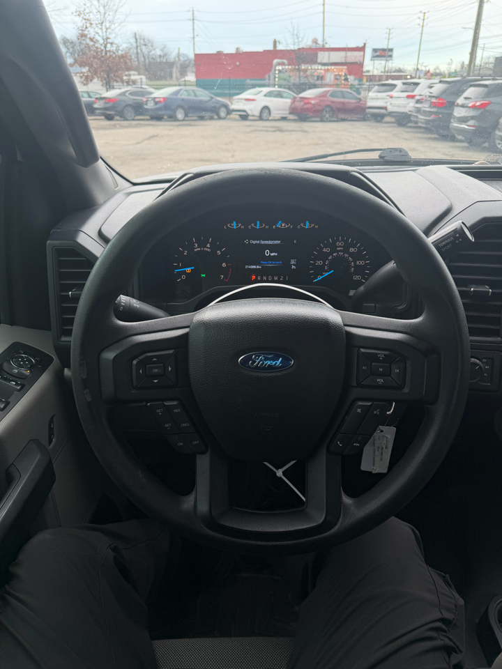 Ford F-150 XL SuperCab 8-ft. Bed 4WD 2015