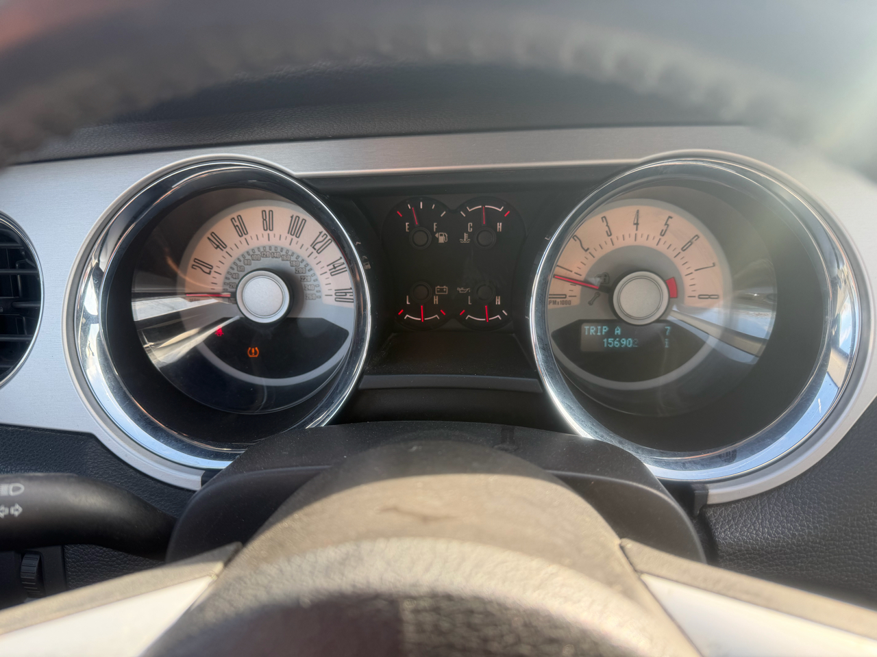 Ford Mustang V6 Coupe 2012