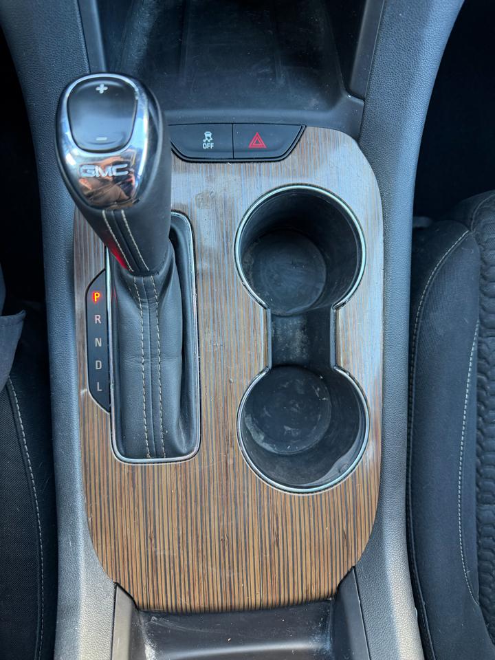 GMC Acadia SLE-1 FWD 2019