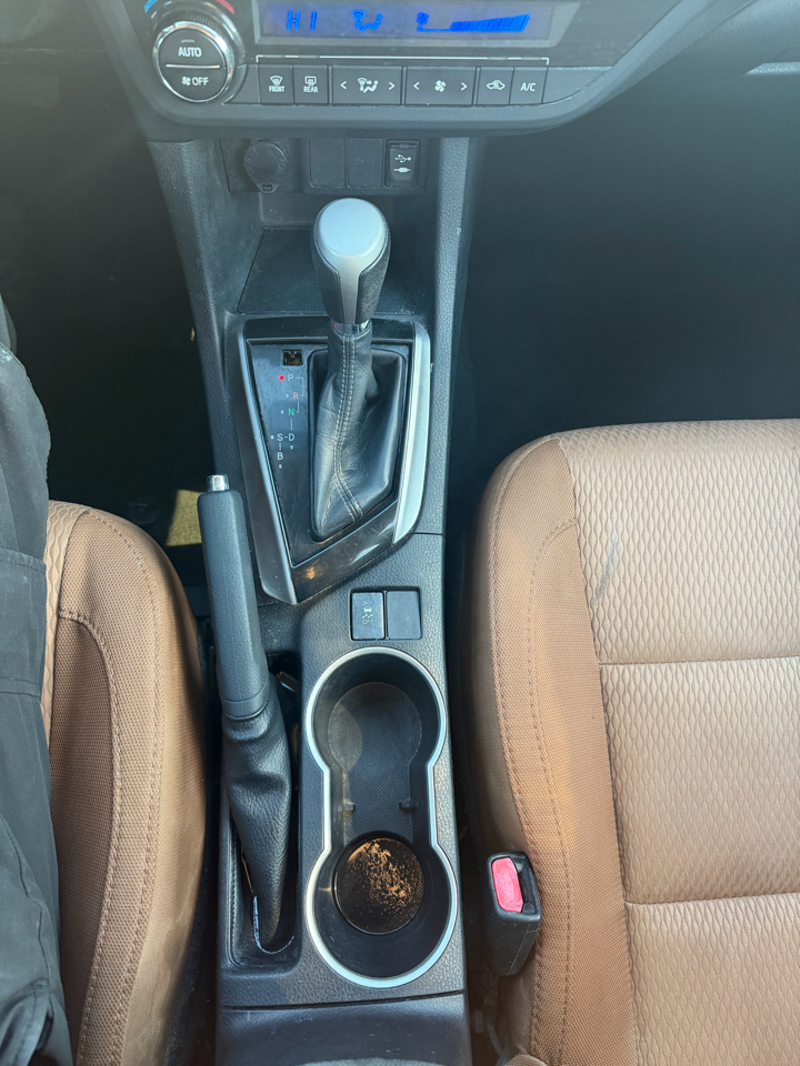 Toyota Corolla LE CVT 2016