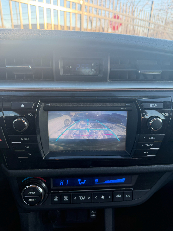 Toyota Corolla LE CVT 2016