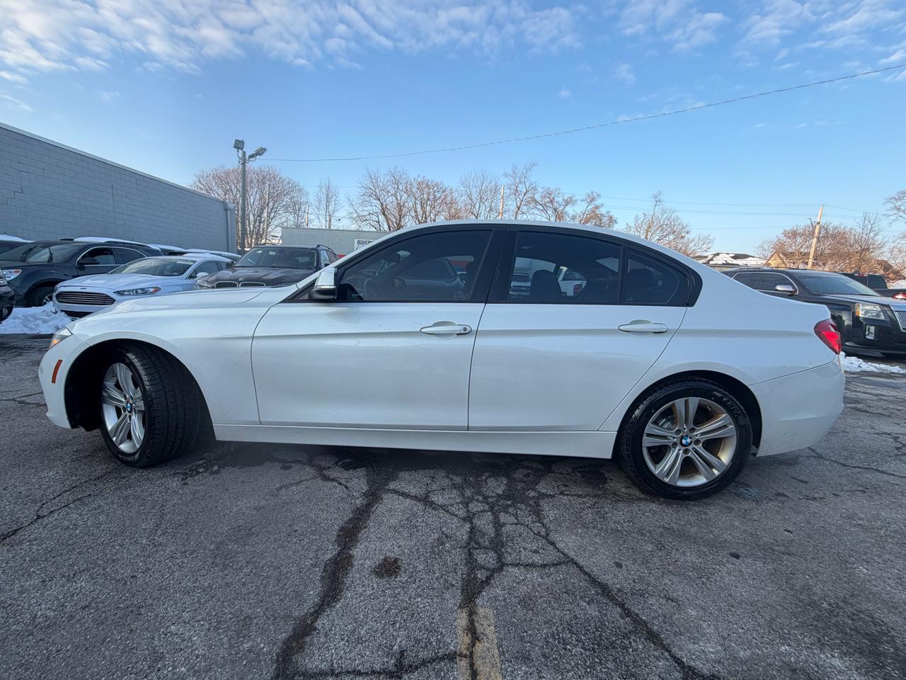 BMW 3-Series 328i xDrive Sedan 2016
