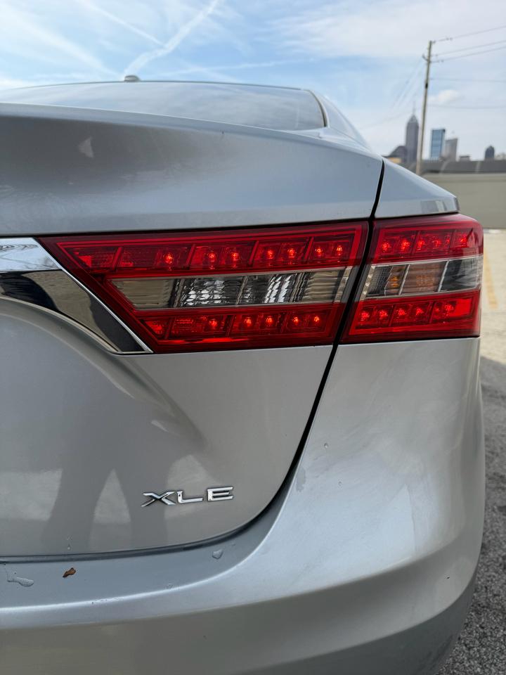 Toyota Avalon XLE 2017