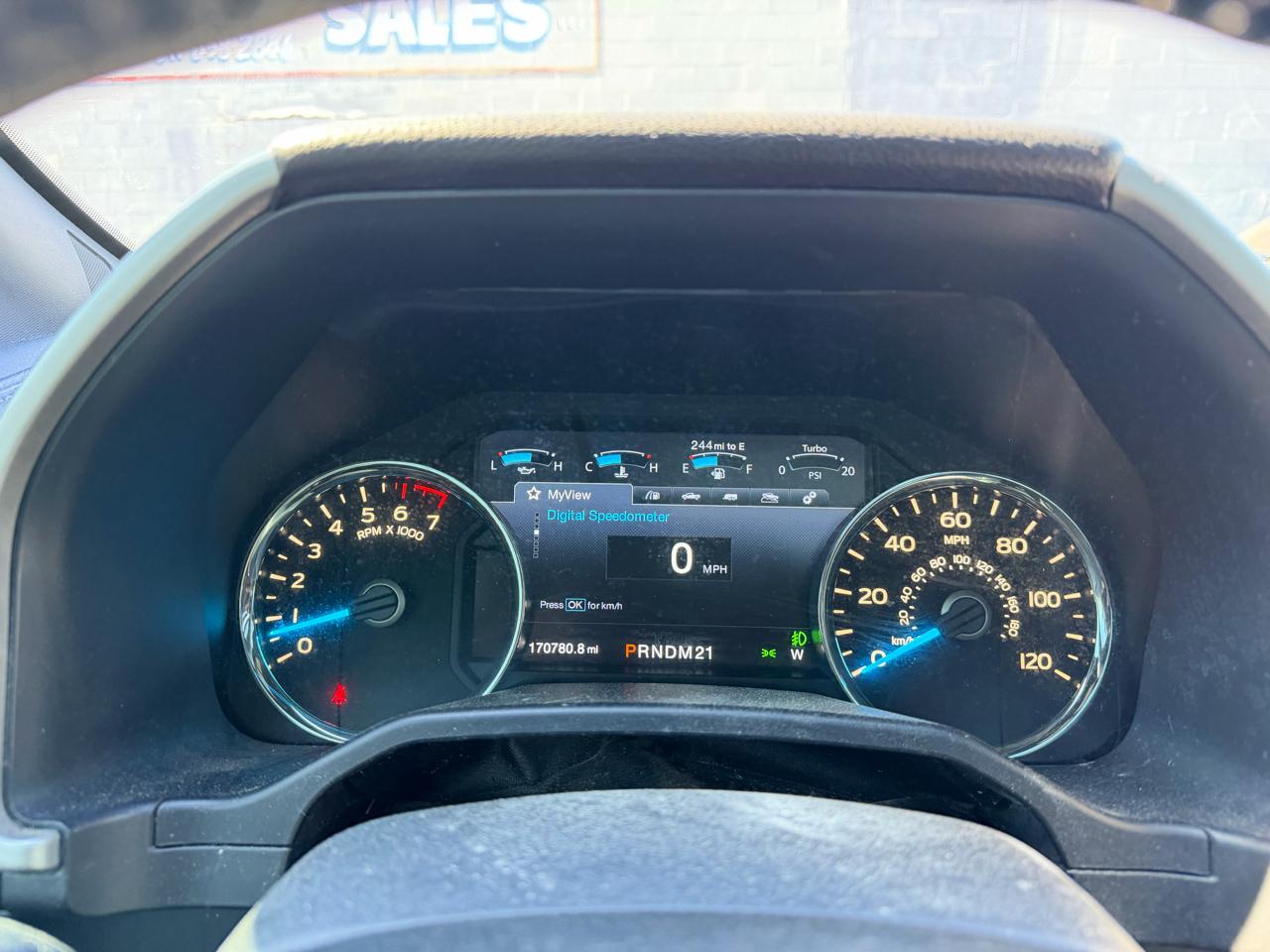 Ford F-150 XL SuperCrew 5.5-ft. Bed 4WD 2016