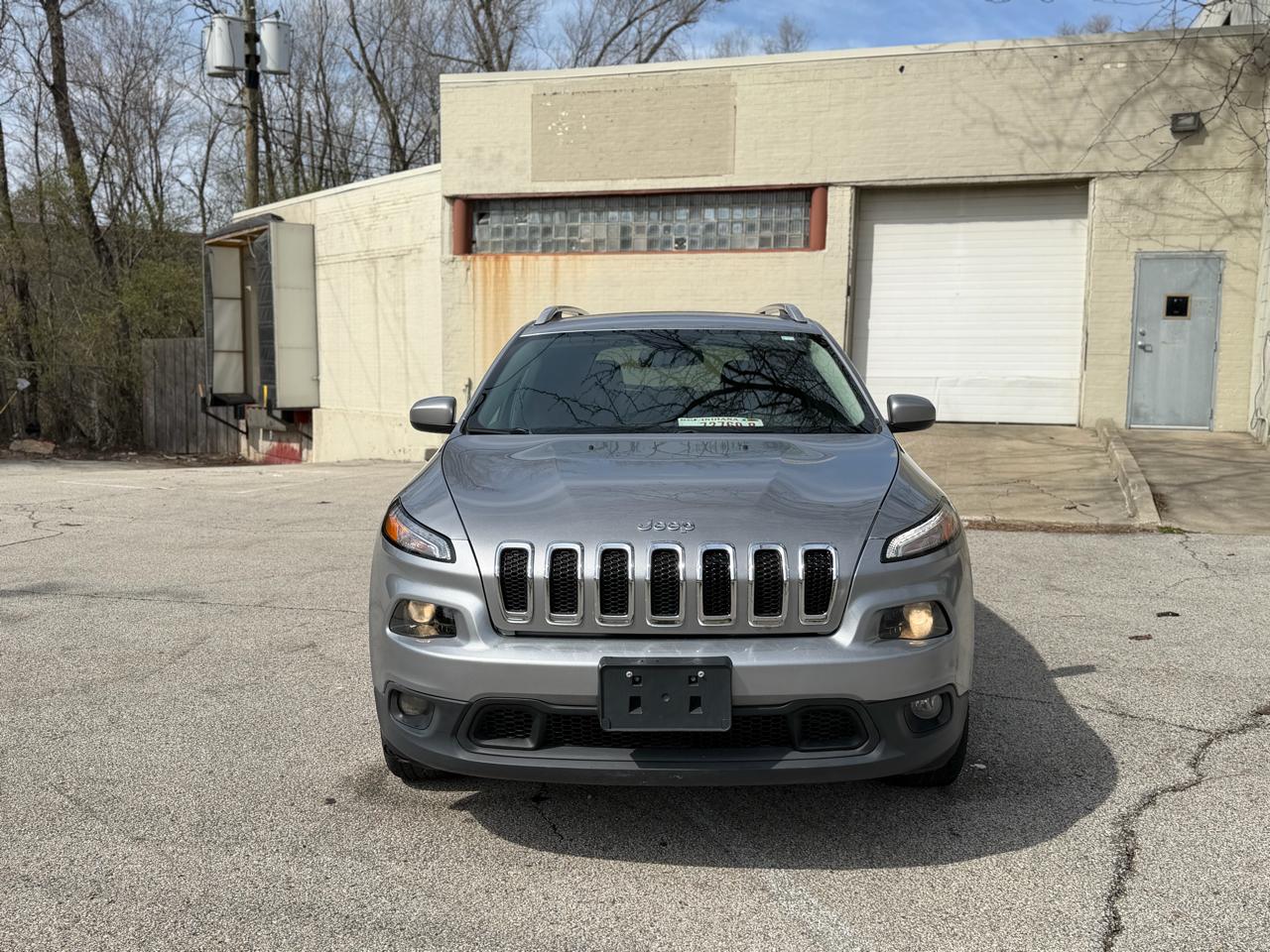 Jeep Cherokee Latitude 4WD 2016