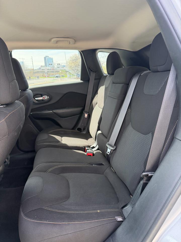 Jeep Cherokee Latitude 4WD 2016