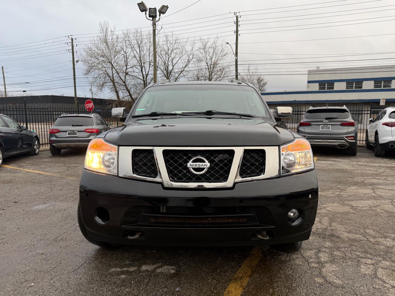 Nissan Armada Platinum 4WD 2015