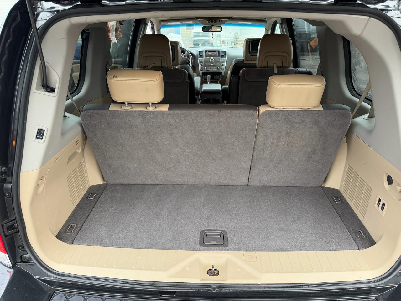 Nissan Armada Platinum 4WD 2015