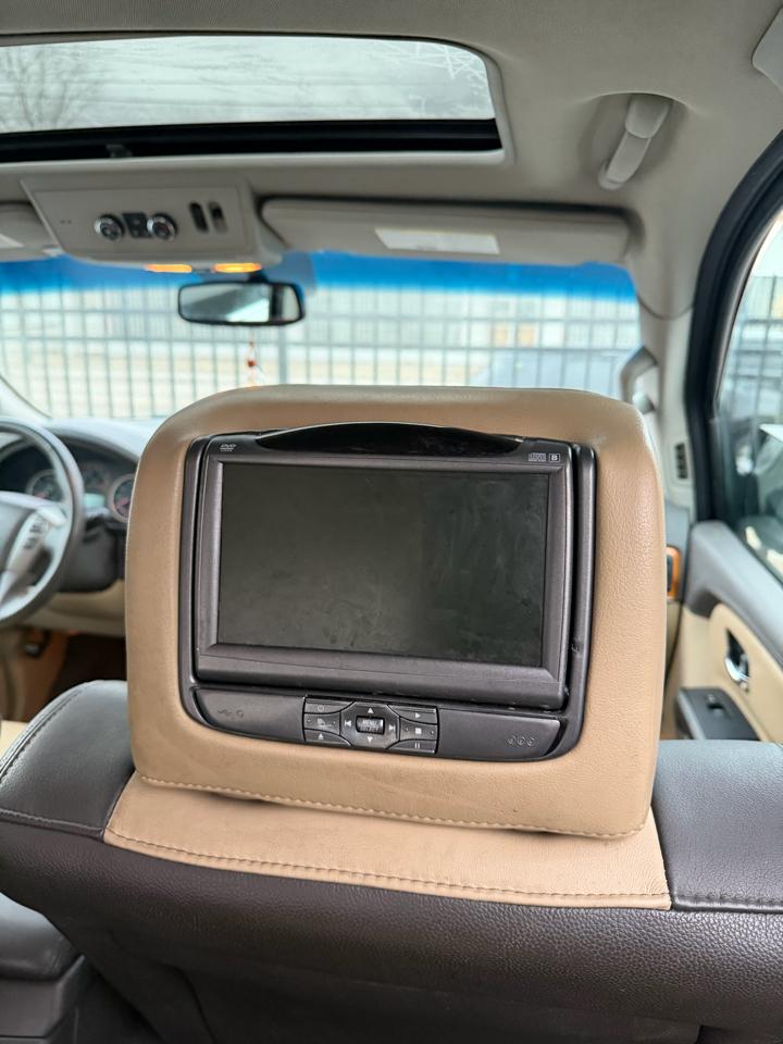 Nissan Armada Platinum 4WD 2015