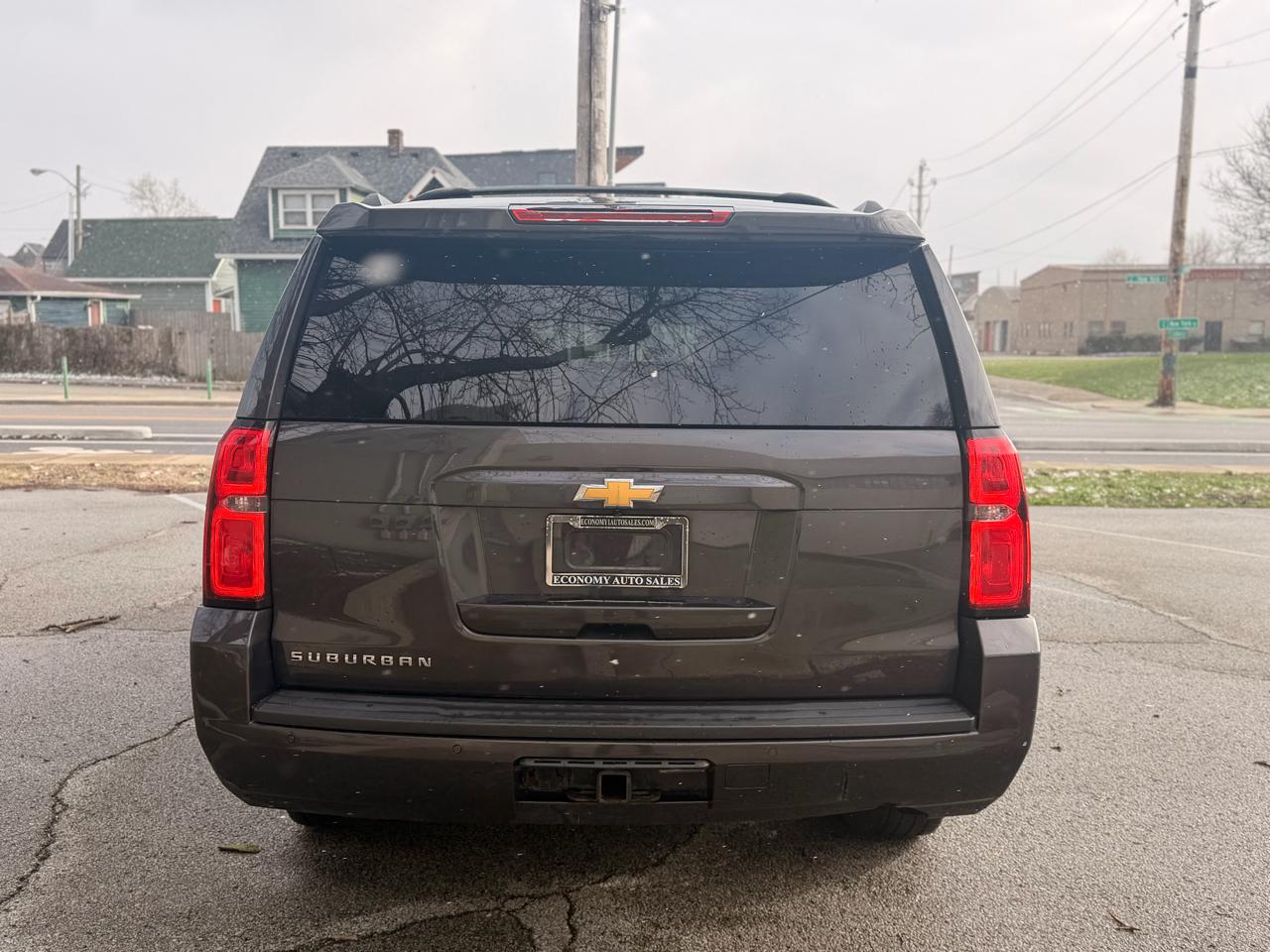 Chevrolet Suburban LT 4WD 2016