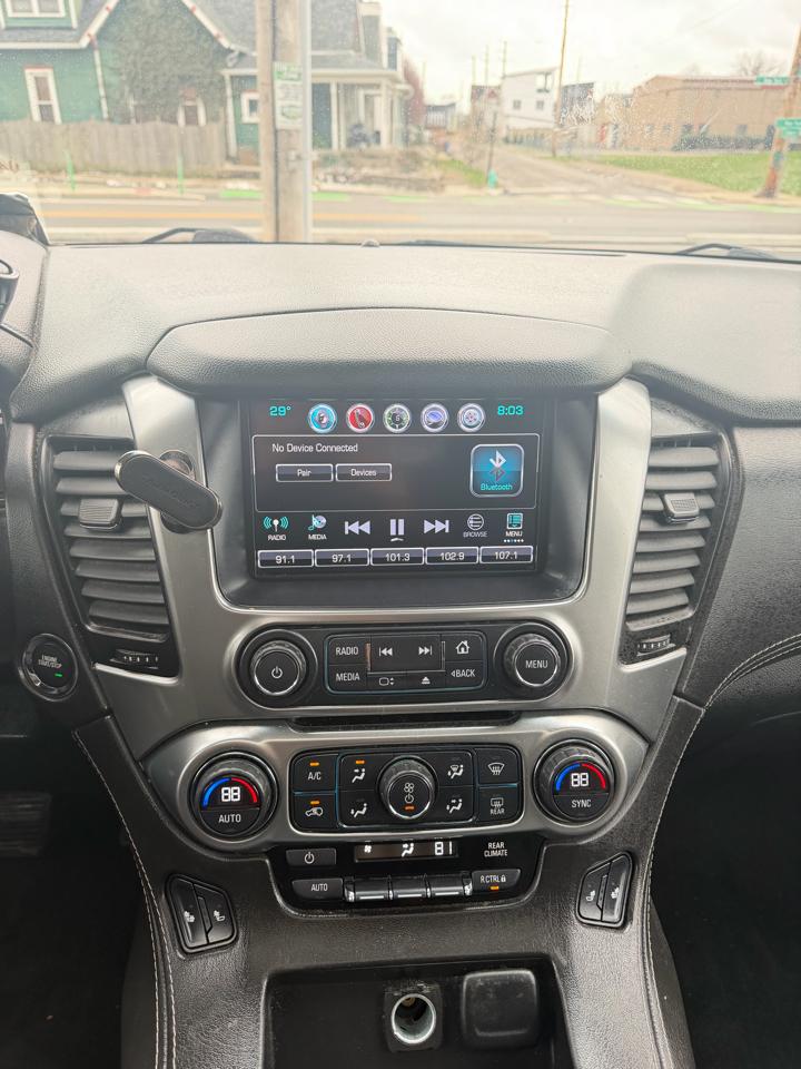 Chevrolet Suburban LT 4WD 2016