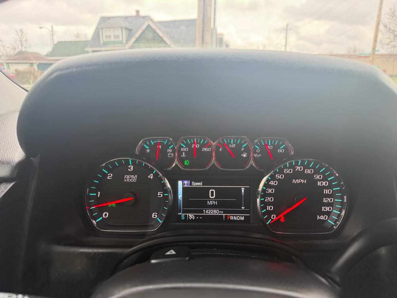 Chevrolet Suburban LT 4WD 2016