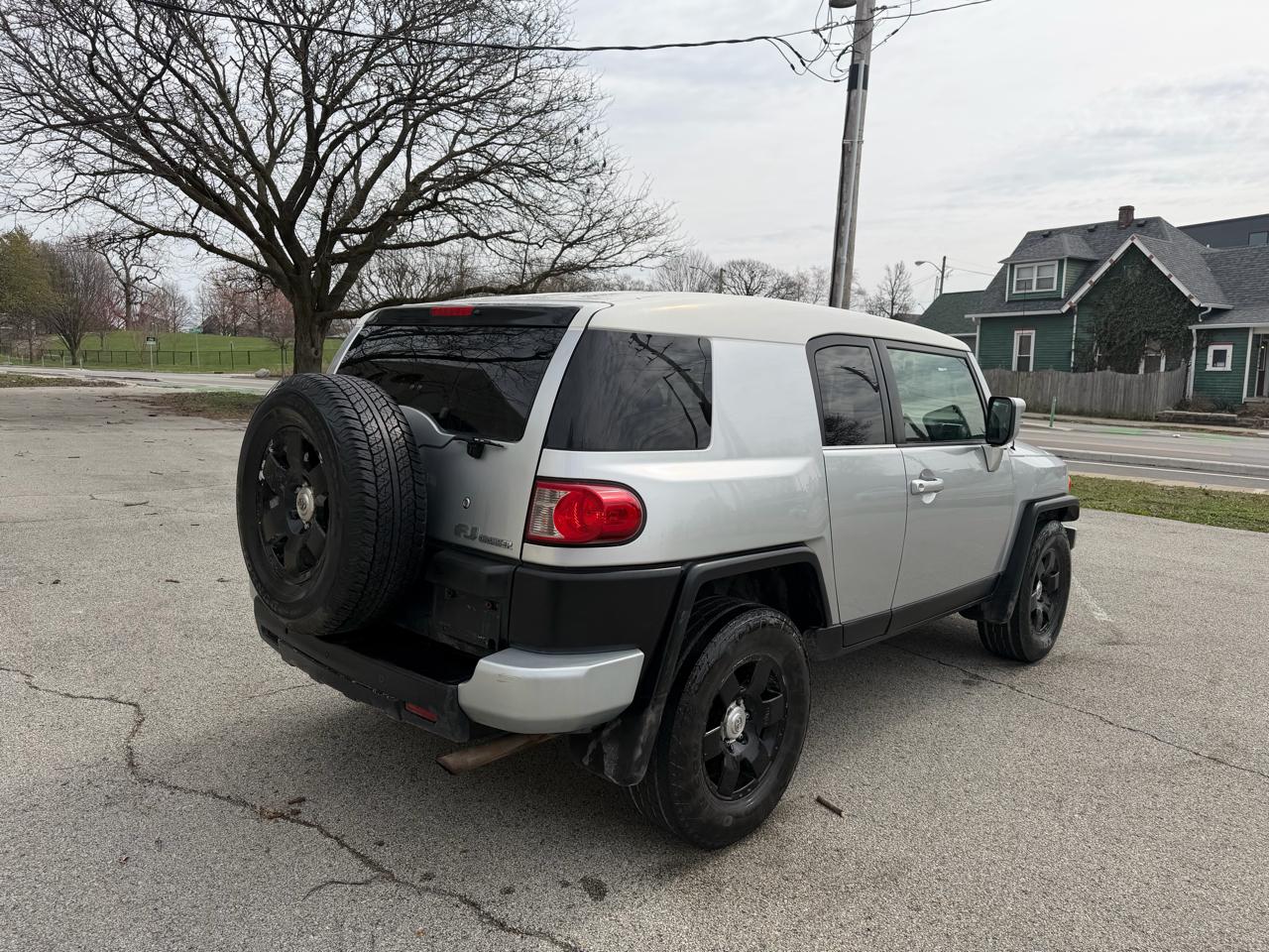 Toyota FJ Cruiser 2WD 2007