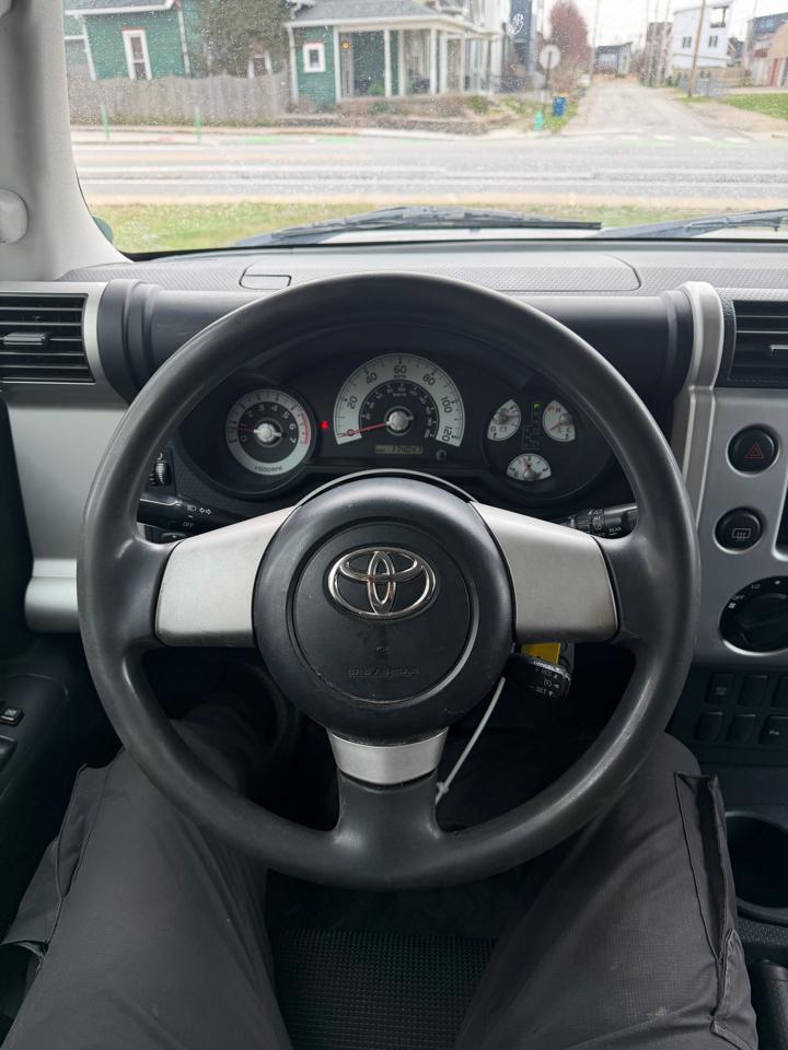 Toyota FJ Cruiser 2WD 2007