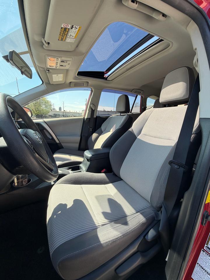 Toyota RAV4 XLE AWD 2013