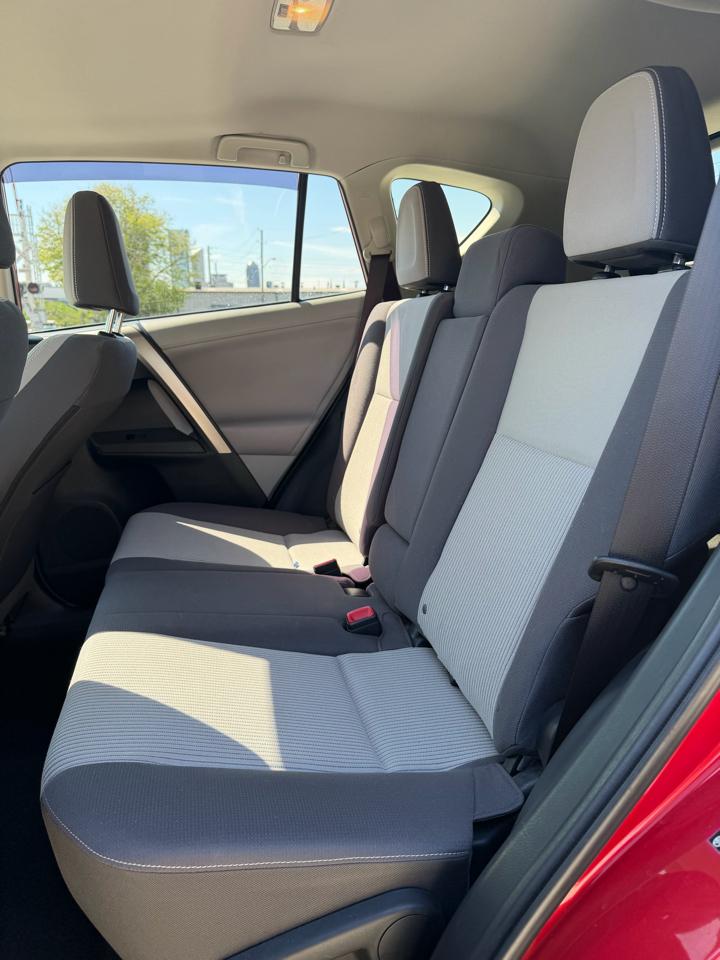 Toyota RAV4 XLE AWD 2013