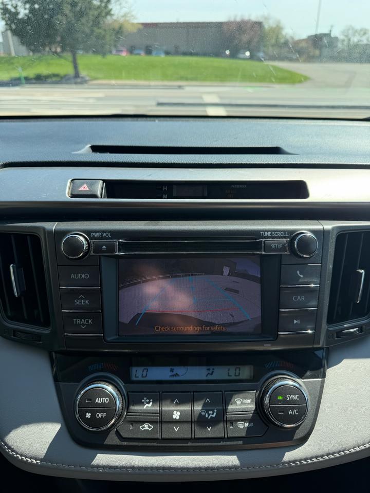 Toyota RAV4 XLE AWD 2013