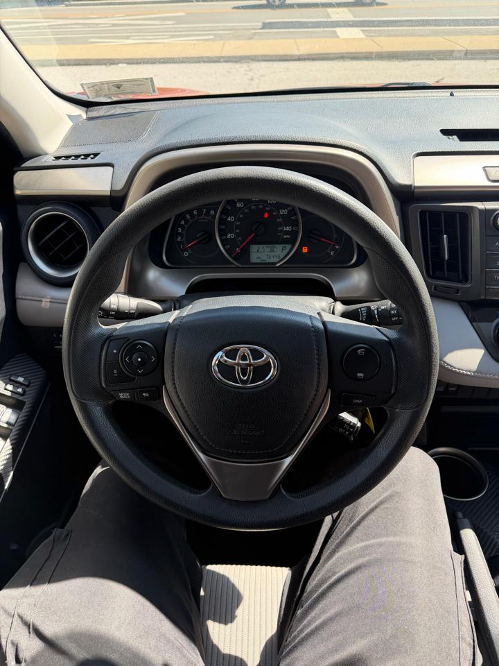 Toyota RAV4 XLE AWD 2013