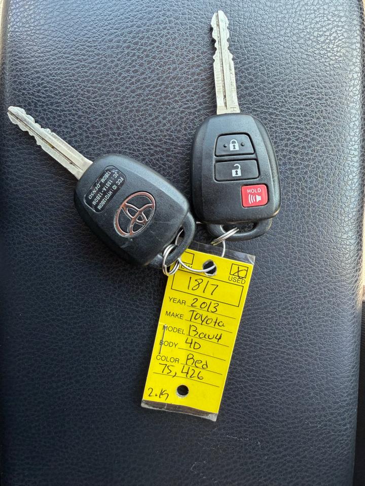 Toyota RAV4 XLE AWD 2013