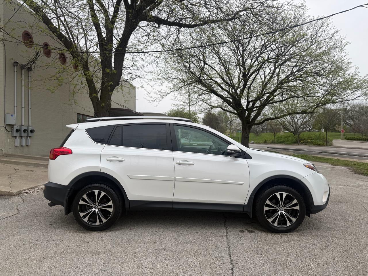 Toyota RAV4 Limited AWD 2015