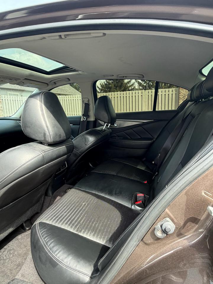 Infiniti Q50 Premium AWD 2014