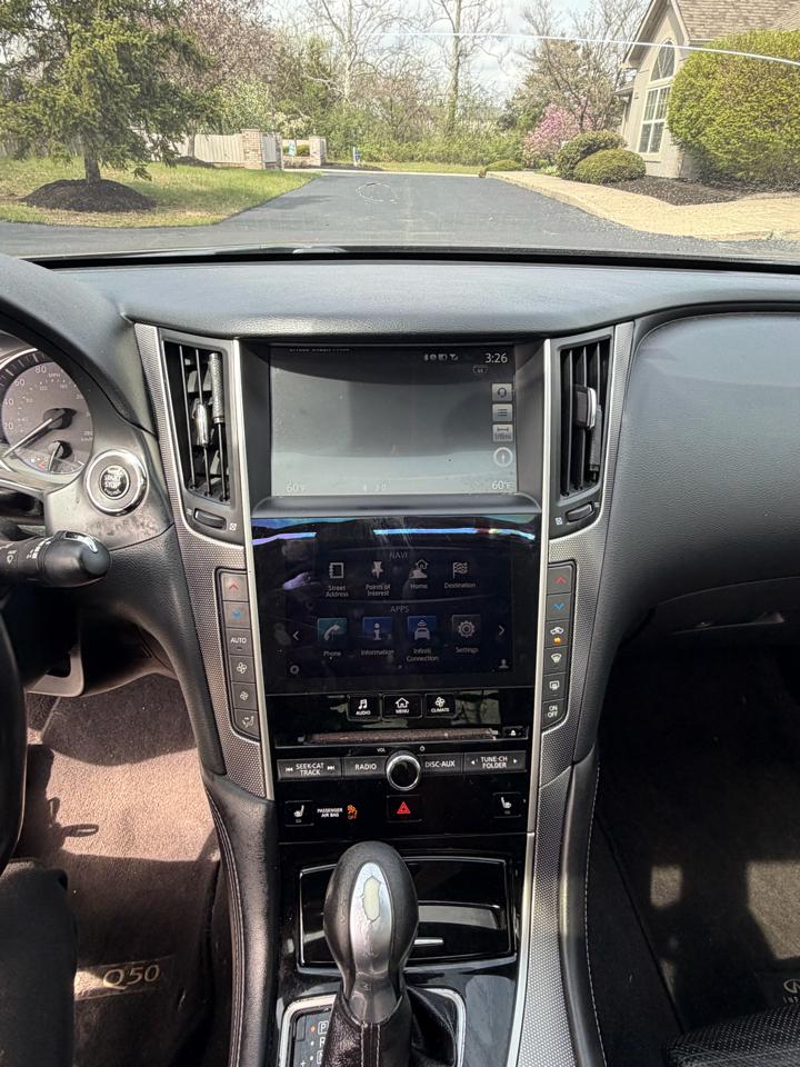 Infiniti Q50 Premium AWD 2014