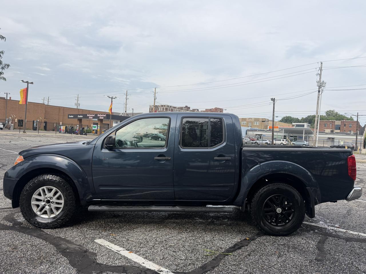 Nissan Frontier S Crew Cab 5AT 2WD 2016