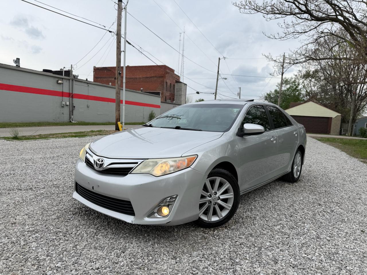 2014 Toyota Camry SE V6