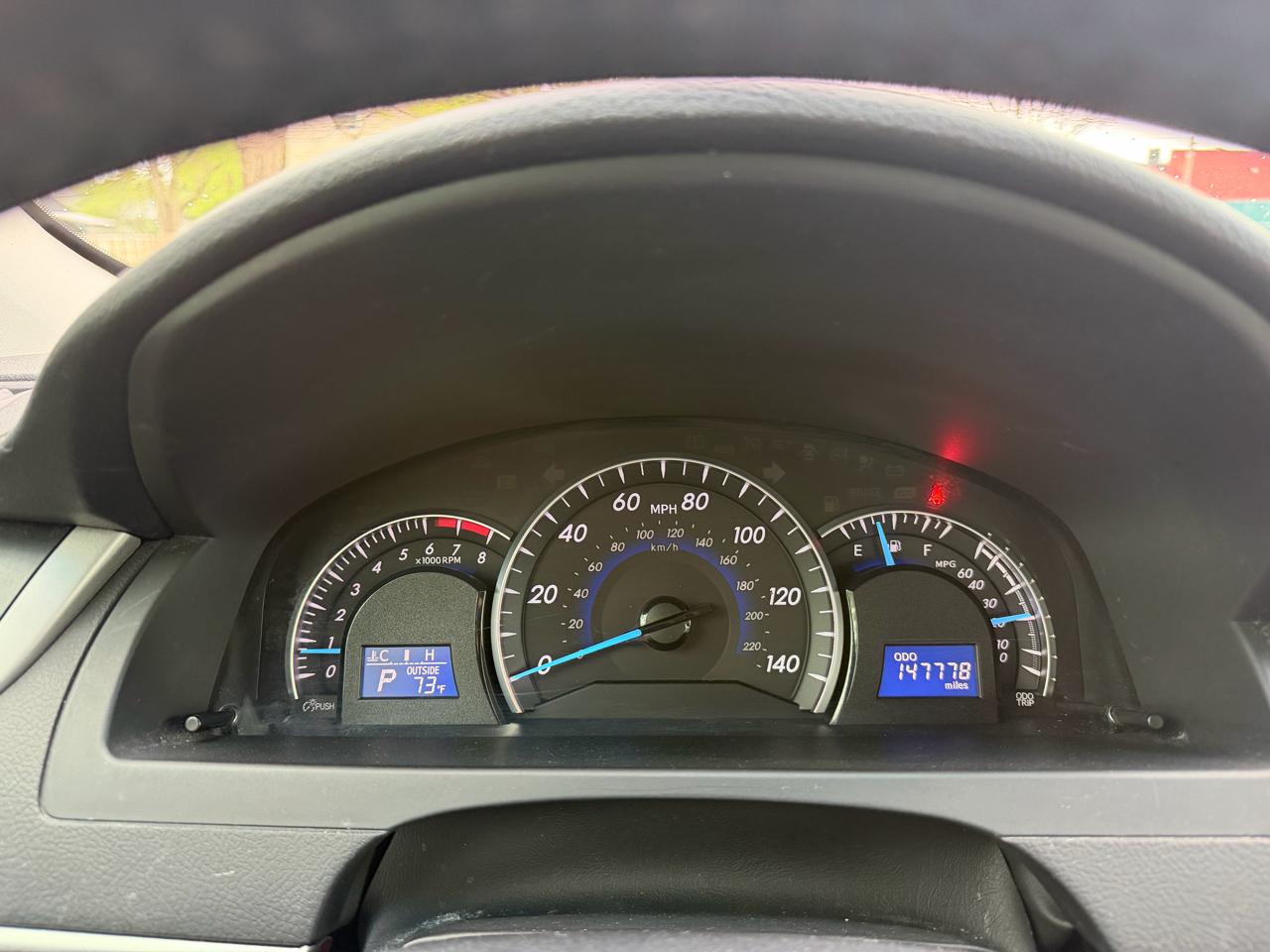 Toyota Camry SE V6 2014