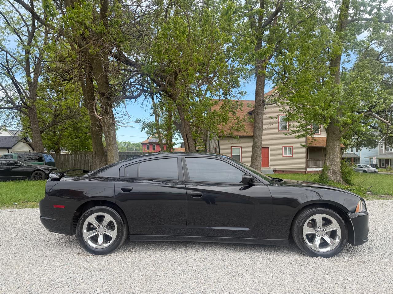 Dodge Charger SE 2013