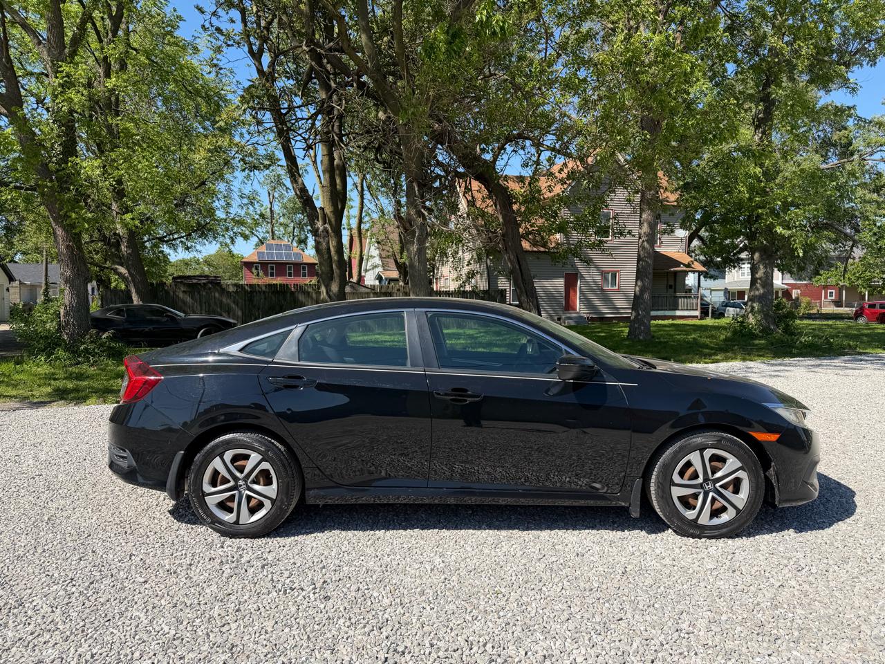 Honda Civic LX Sedan CVT 2017