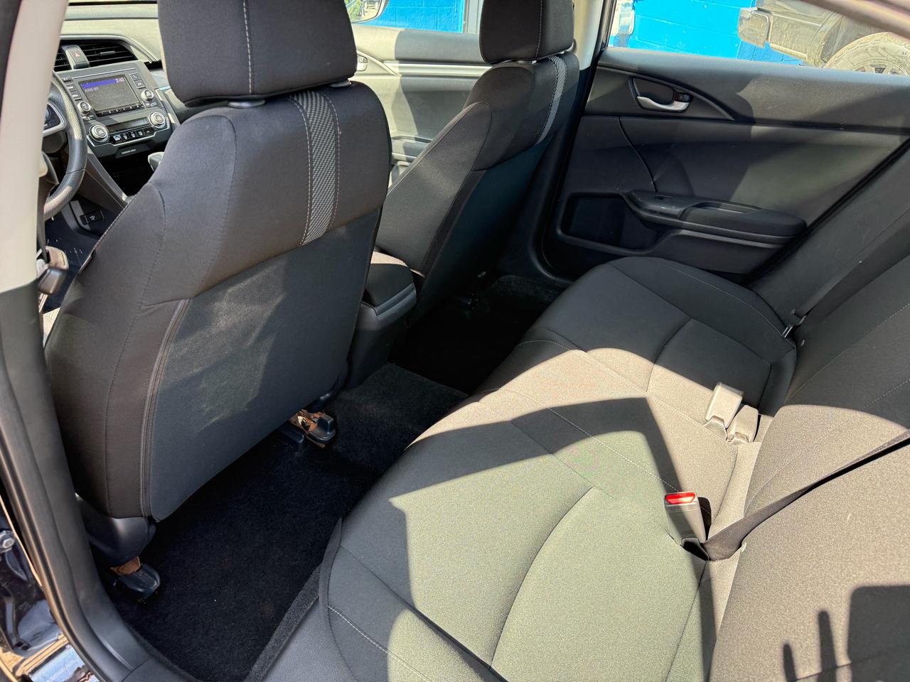 Honda Civic LX Sedan CVT 2017