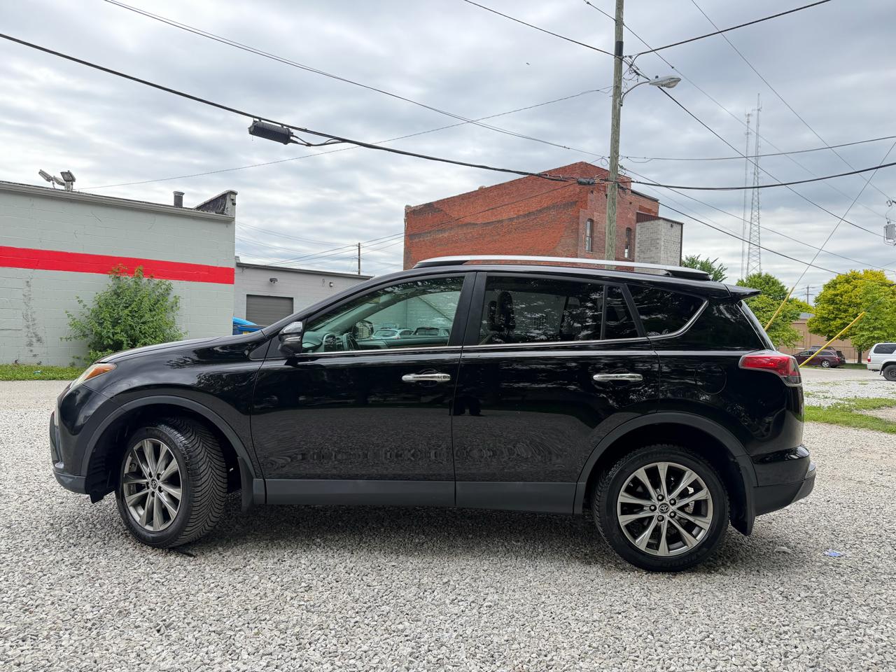 Toyota RAV4  2016