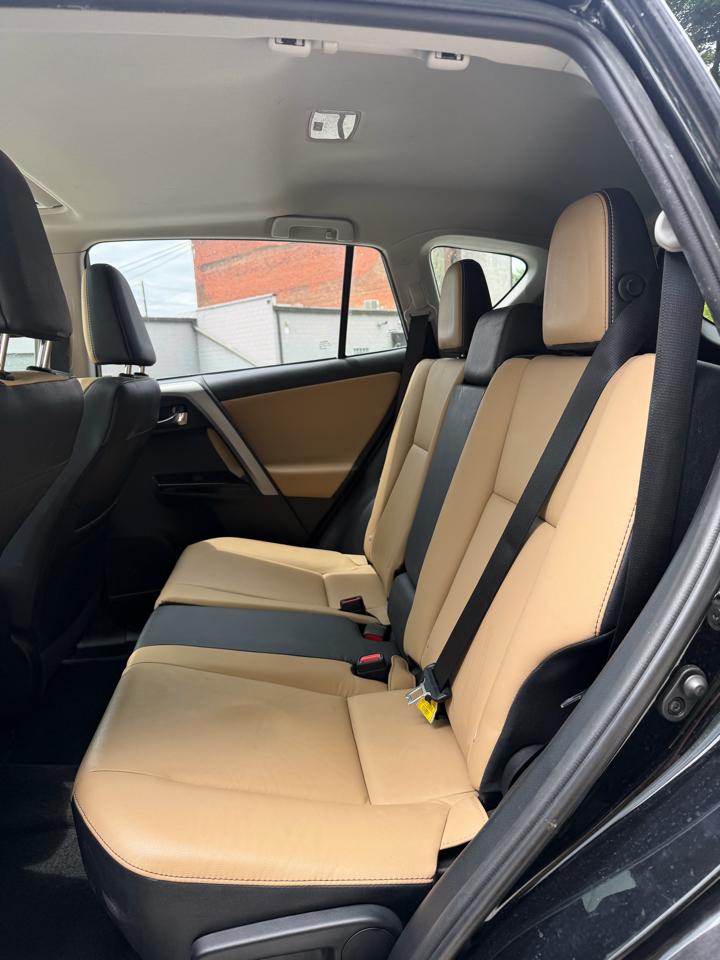 Toyota RAV4  2016