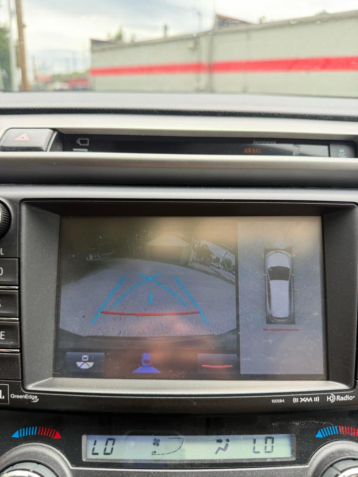 Toyota RAV4  2016